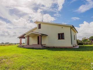 Villa in vendita a grosseto strada san lorenzo