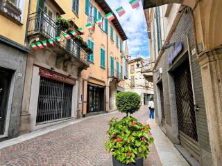 Appartamento in vendita a omegna via felice cavallotti, 29