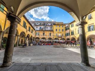 Loft in vendita a pisa piazza delle vettovaglie, 35, 56126 pisa pi, italia