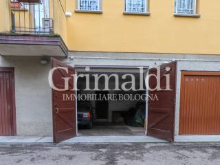 Posto auto in affitto a bologna via vito volterra