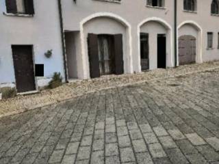 Appartamento all'asta ad arquà polesine piazza umberto i