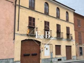 Casa indipendente in vendita a calliano via asti