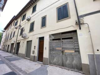 Appartamento in vendita a prato via dei saponai, 14