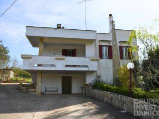 Villa in vendita a fasano viale canale di pirro