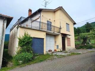 Casa indipendente in vendita ad albera ligure 