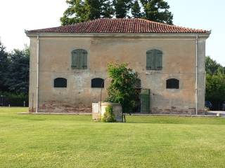 Rustico in vendita a ferrara via comacchio