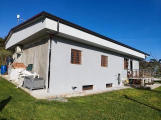 Villa in in vendita da privato a roma via di valle marciana, 9