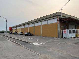 Capannone industriale in affitto a rezzato via evaristo almici