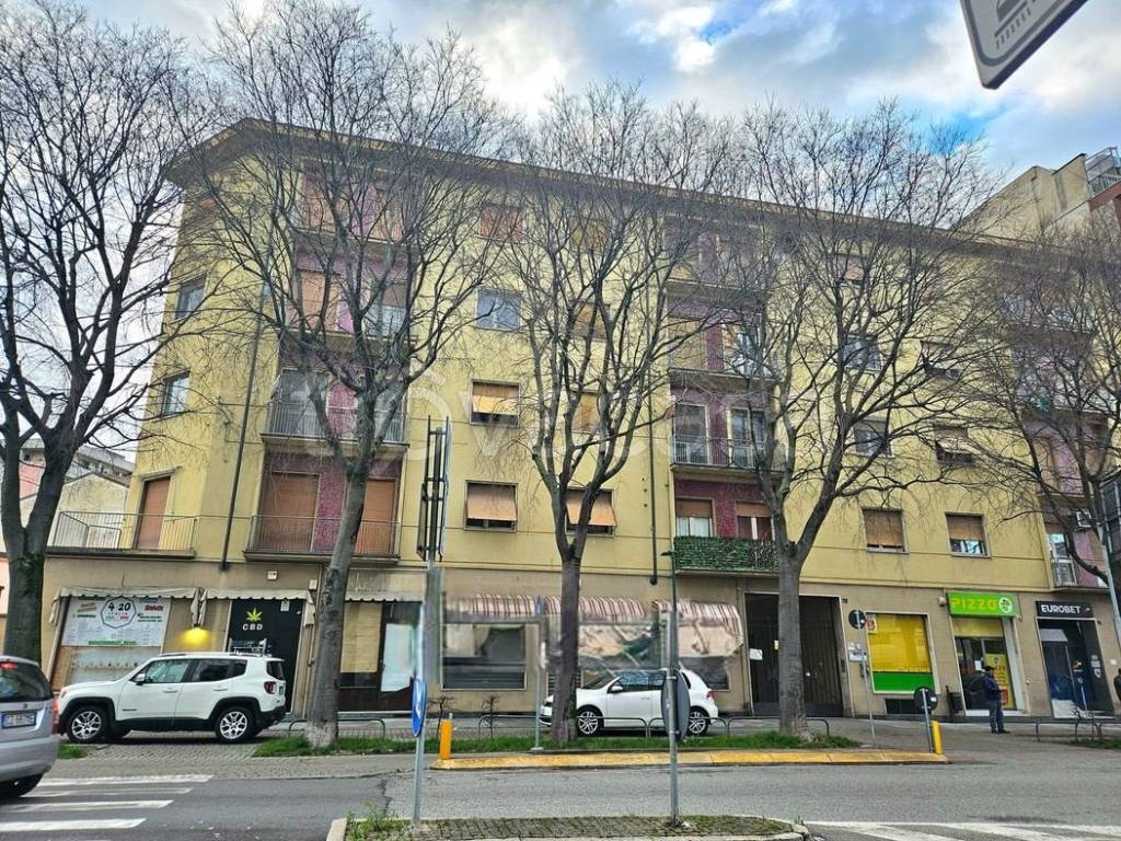 immagine annuncio 11 di 12