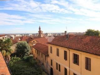 Appartamento in affitto a saluzzo via muletti, 13