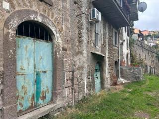 Garage in vendita a soriano nel cimino via degli orti, 17