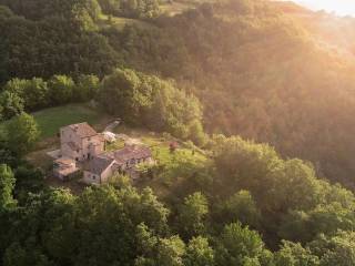 Cascina in vendita a borgo pace via del castello s.n.c.