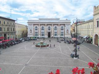 Appartamento in vendita a pesaro via abbati