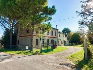 Casa indipendente in vendita a bagnacavallo via aguta, 24