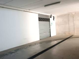 Garage in vendita a bari via napoli, 164