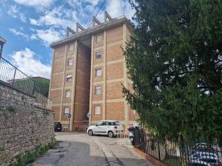 Appartamento in vendita a perugia via jacopone da todi, 35