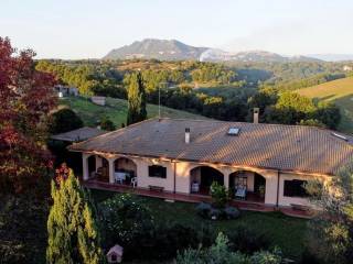 Villa in in vendita da privato a rignano flaminio via dei montaroni