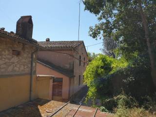 Villa in vendita a lugnano in teverina vocabolo la para