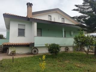 Villa in vendita a donori 