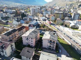 Garage in vendita a sondrio via teglio, 9