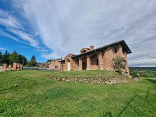 Villa in vendita a casale monferrato corso giovane italia, 5