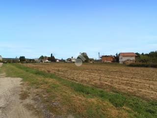 Terreno residenziale in vendita a collecorvino via congiunti