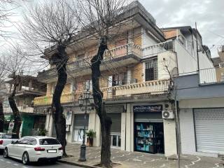 Appartamento in vendita a solofra viale principe amedeo, 84