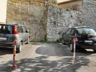 Posto auto in affitto a pistoia via borgo viterbo