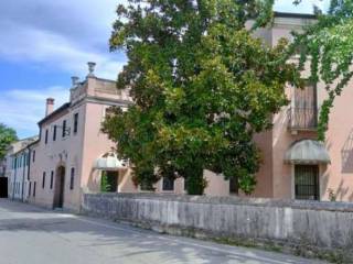 Casa indipendente in vendita a montagnana via borgo eniano