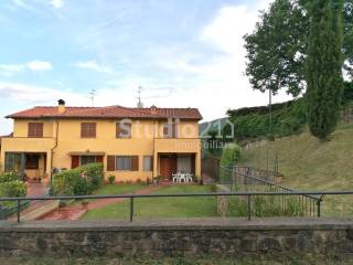 Villa a schiera in vendita a montevarchi 