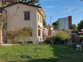 Villa in vendita a trieste 