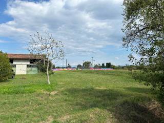 Terreno residenziale in vendita a castions di strada via udine