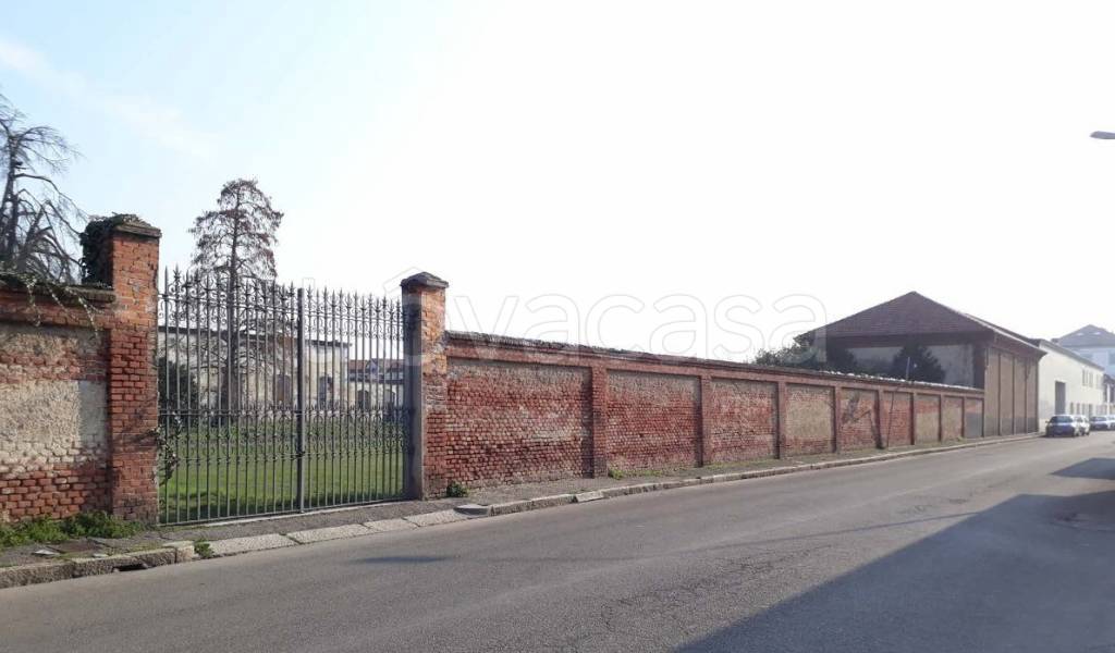 immagine annuncio 1 di 12