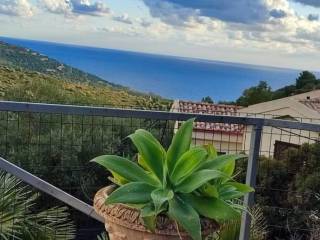 Villa bifamiliare in in vendita da privato a quartu sant'elena via dei carrubi, 60