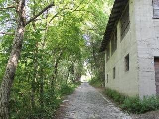 Casale in in vendita da privato a ledro via san giacomo, 2