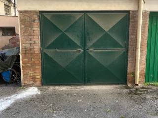 Garage in vendita a foggia via marchese de rosa, 102