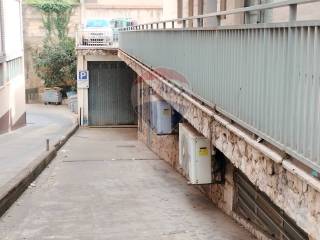 Garage in vendita a ragusa via archimede, 100