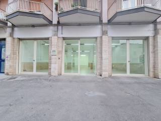 Negozio in in vendita da privato a san severo viale 2 giugno, 43