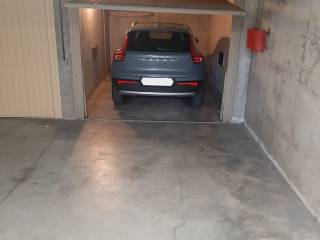 Garage in affitto a udine via roma, 36