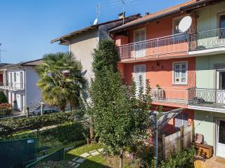 Casa indipendente in vendita a bogogno via trento, 2