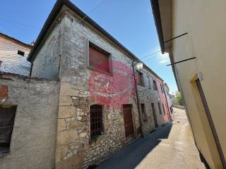 Casa indipendente in vendita a borghi 