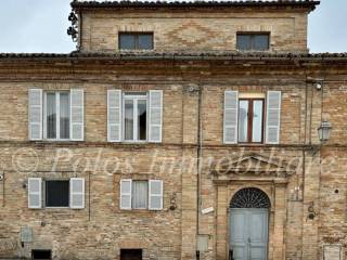 Appartamento in vendita a petritoli piazza rocca, 21