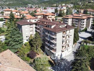 Appartamento in vendita a l'aquila via monte matese