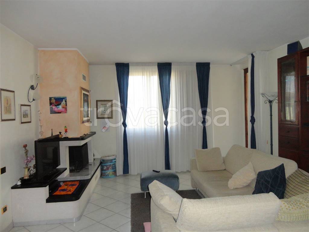 immagine annuncio 1 di 14