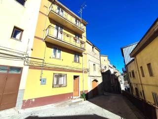 Casa indipendente in vendita a troina via raimondo, 19