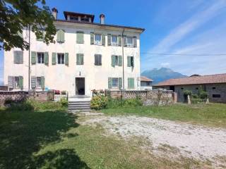 Villa in vendita a belluno via cavessago s.n.c.