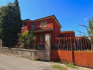 Villa in vendita a bussolengo via trieste 5