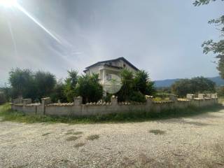 Casa indipendente in vendita a montalto uffugo via serra lipari