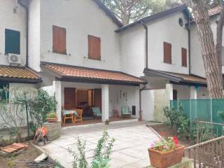 Villa a schiera in vendita a comacchio viale leoncavallo, 85