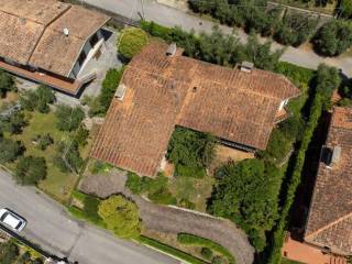 Villa in vendita a monsummano terme via marconi